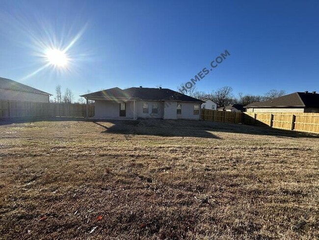 Building Photo - 67 Birchwood Dr Ward AR 72176