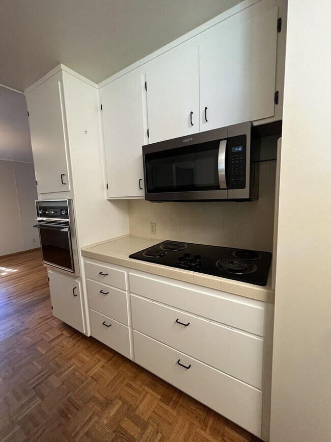 Foto del edificio - Immaculate 3/2 Near Big Chico Creek-Must See!