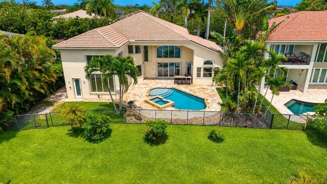 Building Photo - 9511 Savona Winds Dr