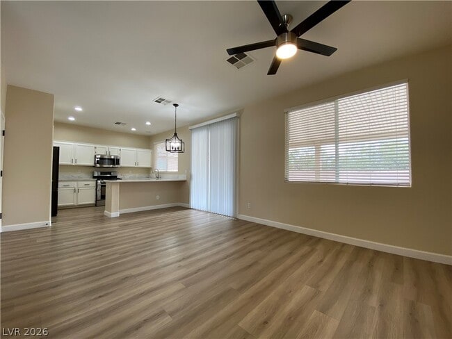 Building Photo - 10549 Cedar Run Ct