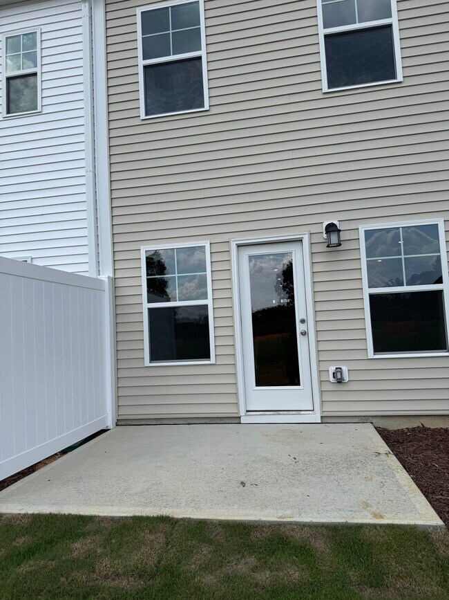 Building Photo - 244 Peebles Dr