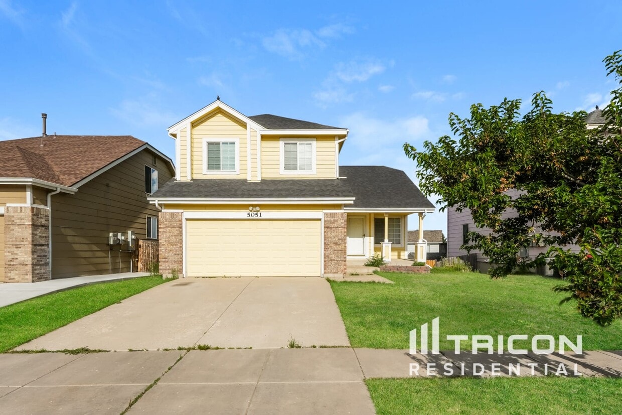 Primary Photo - 5051 Laredo Ridge Dr