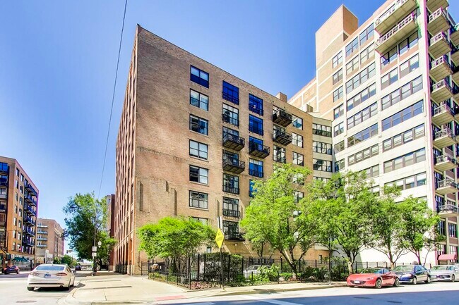 Foto del edificio - 728 W Jackson Blvd
