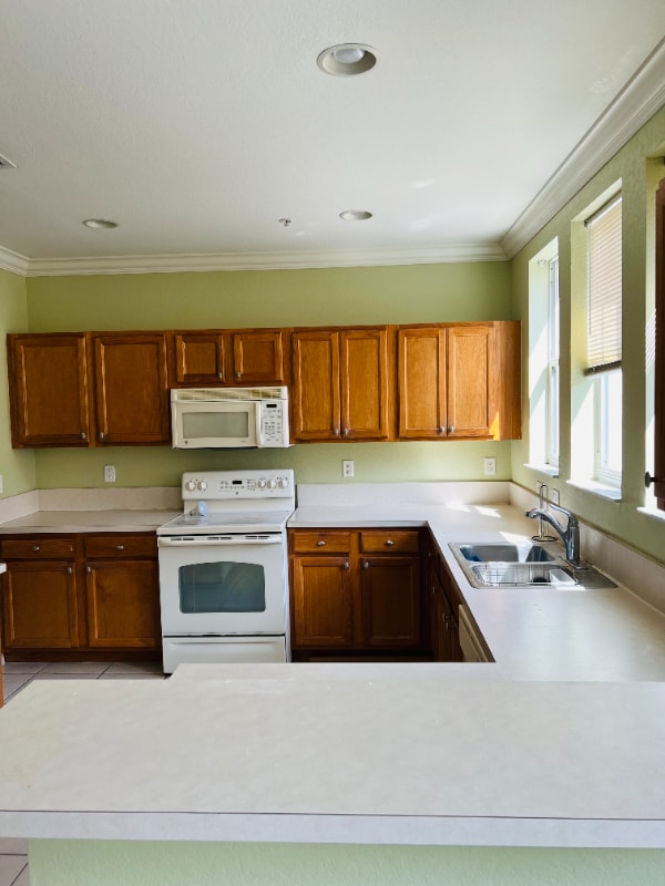 Building Photo - 441 Amador Ln