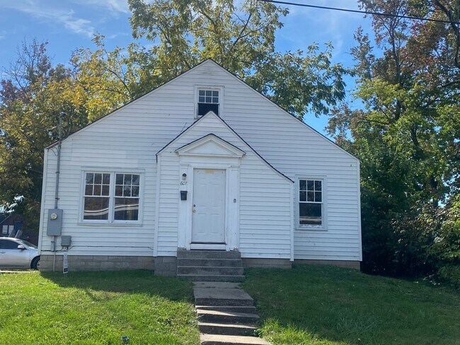 Foto del edificio - 607 W Freeman St