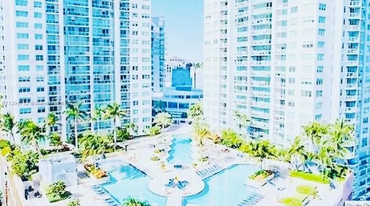Primary Photo - 244 Biscayne Blvd