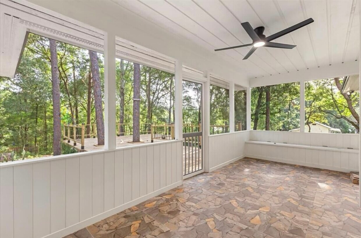 Foto principal - 643 Princewood Dr