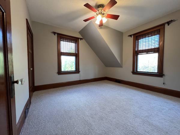 Foto del edificio - 2030 W Sunnydale Ln