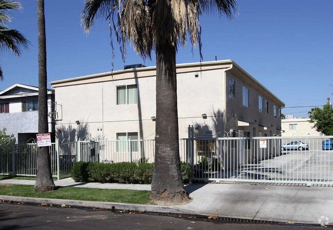 Building Photo - 6929 Ben Ave