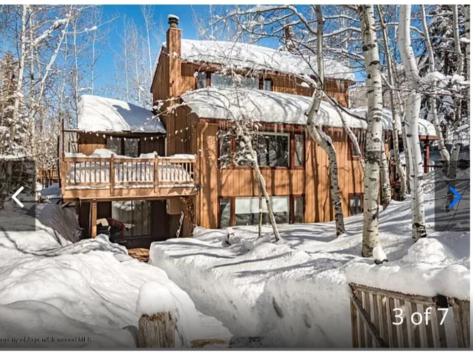 Foto principal - 1452 Crystal Lake Rd