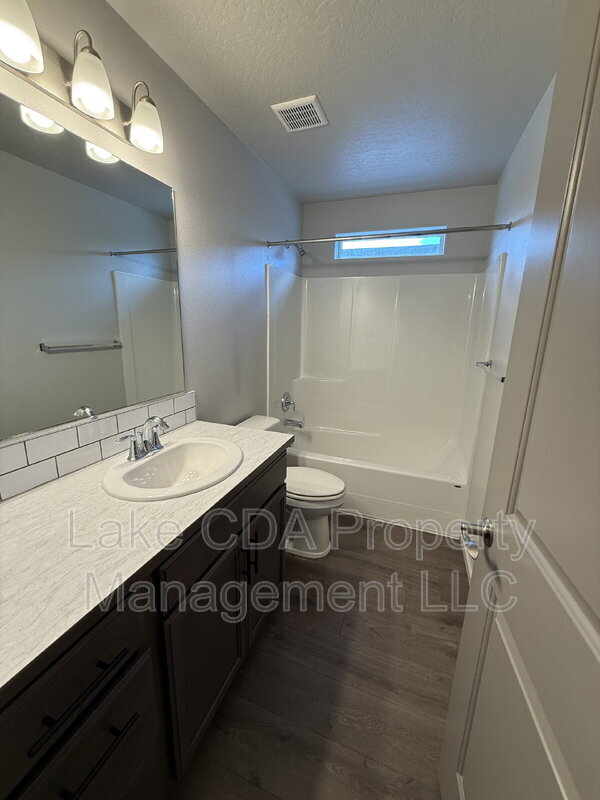 Building Photo - 3995 W Belgrave Wy