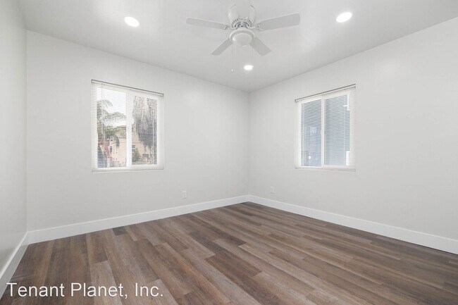 Building Photo - 2 br, 1 bath House - 1104 E Ave