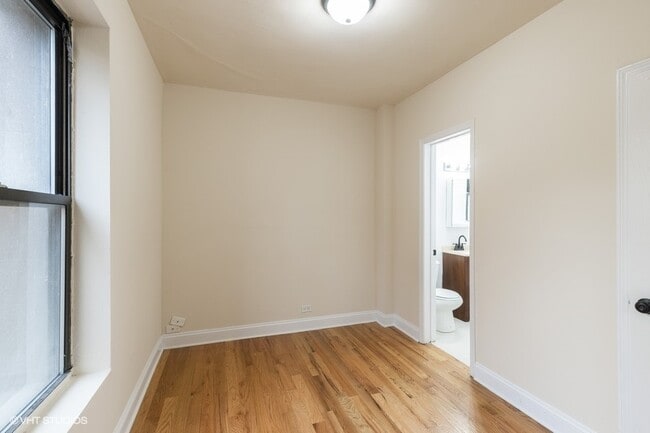 Foto del edificio - 1430 N Dearborn Pkwy