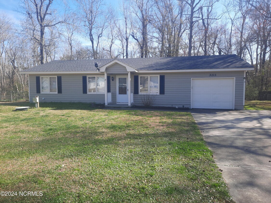 3211 Old Gate Rd, Morehead City, NC 28557 House Rental in Morehead