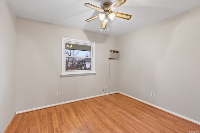 Building Photo - 34 Bobcat Ln