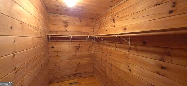 Building Photo - 2234 Etowah River Rd