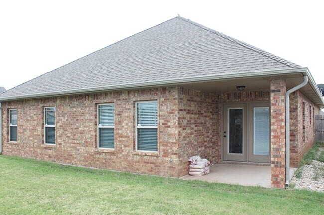 Foto del edificio - Great Home located in Dove Creek!!
