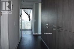Photo du bâtiment - 50A-4250 Charles St E