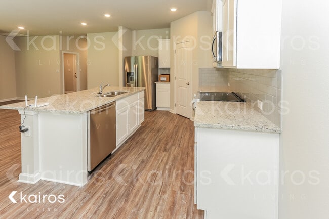 Foto del edificio - 30962 Clearview Ct