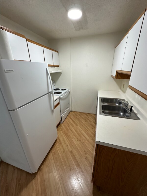 Foto principal - 1518 1st St E