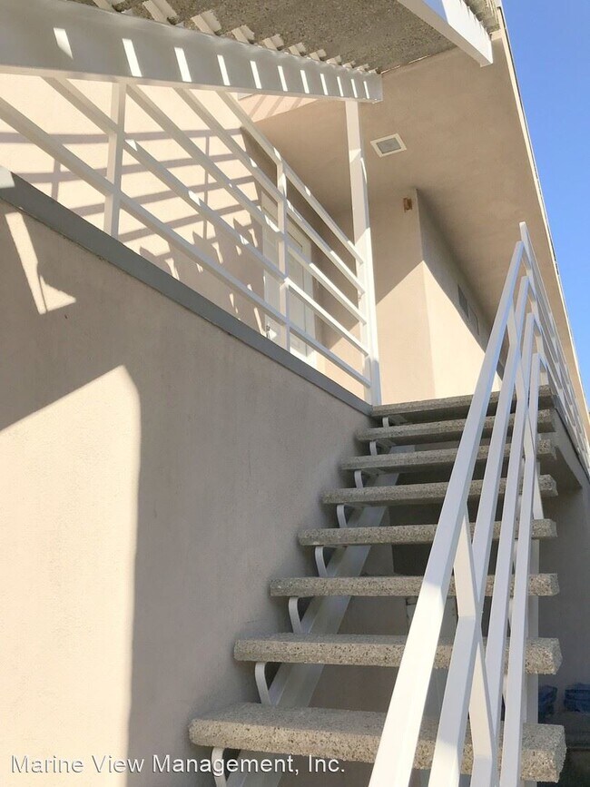 Foto del edificio - 1158 Cypress Ave