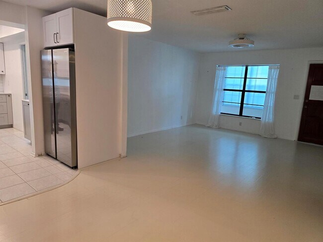 Foto del edificio - 2672 Rockcrest Ct