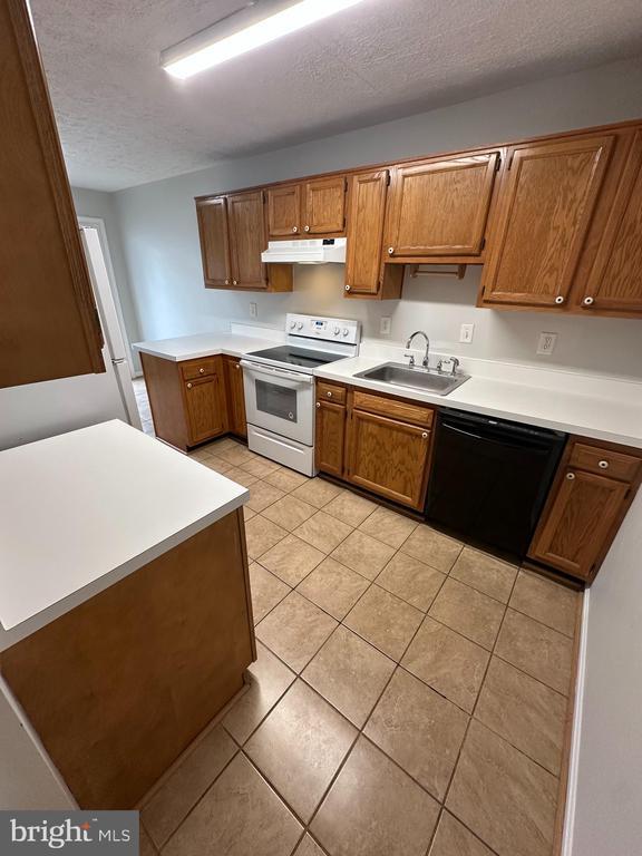 Foto del edificio - 104 Peridot Pl