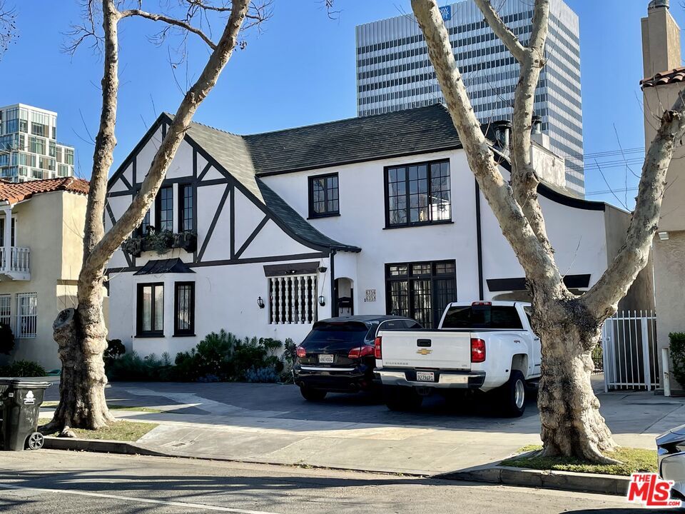 Foto principal - 6356 W 6th St