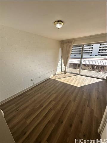 Building Photo - 1654 Liholiho St