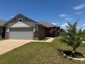 Building Photo - 4640 Crystal Clear Ln