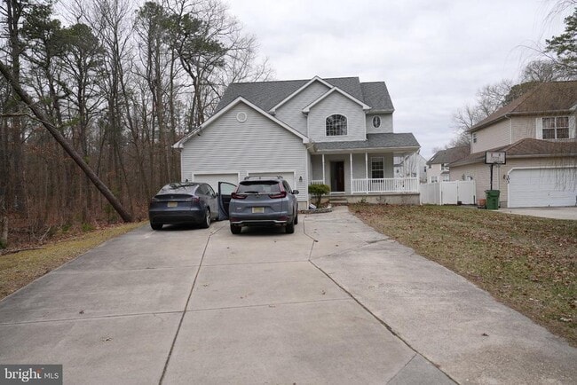 Foto del edificio - 101 Goldenrod Ln