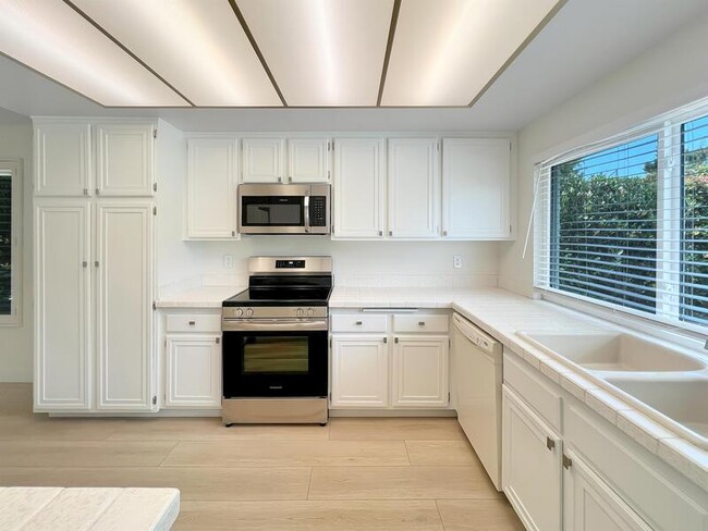 Building Photo - 14307 Kendra Ct