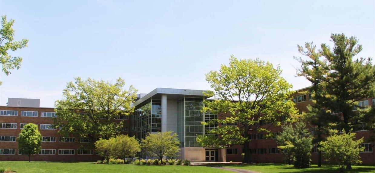 Foto principal - Emmons Hall