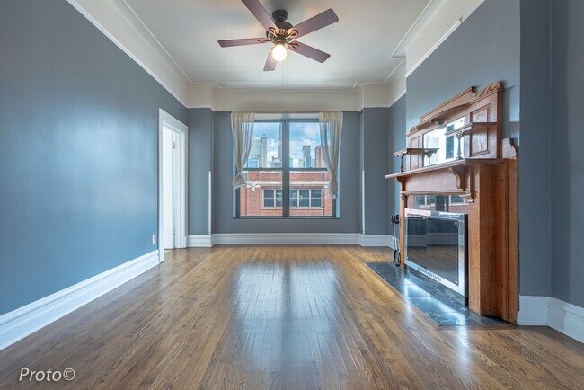 Foto del edificio - 870 N Franklin St