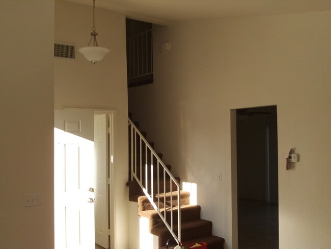 Building Photo - ( ( ( Coming Soon ) ) )  3 bed 2.5 bath La Sierra Home