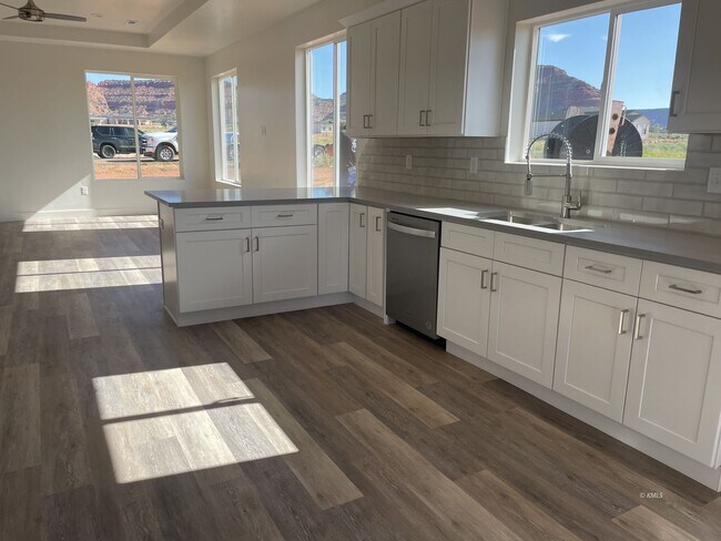 Foto del edificio - 3115 Kason Ct