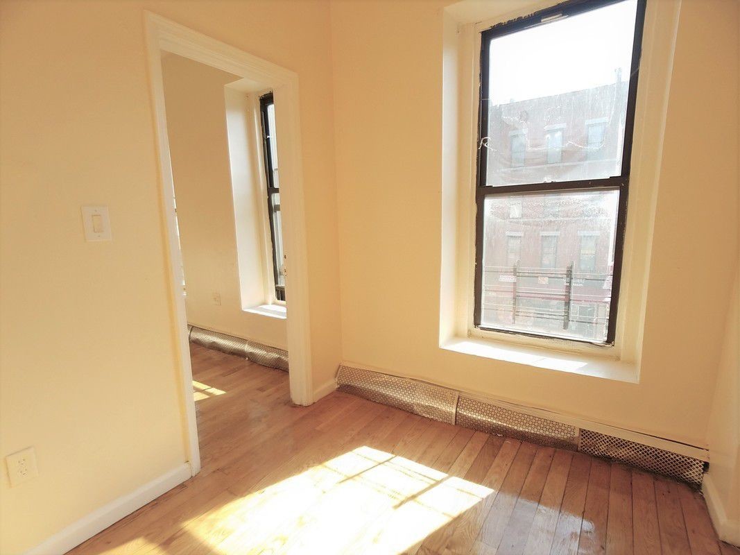Primary Photo - 1509 Fulton St