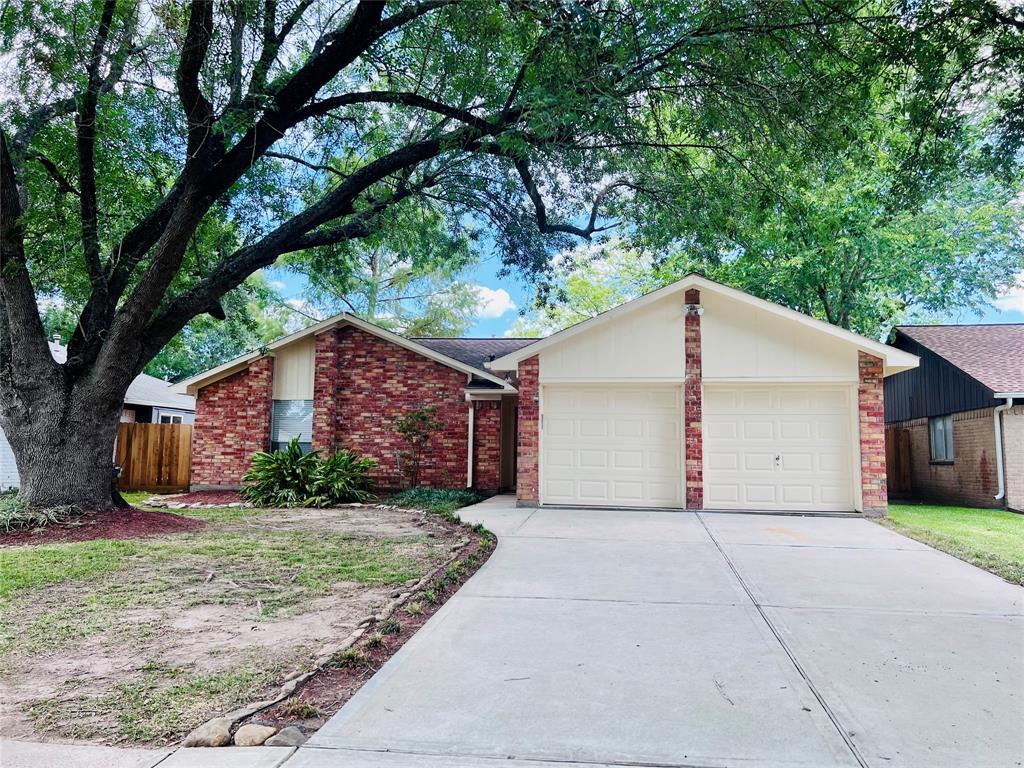 Primary Photo - 438 Reseda Dr