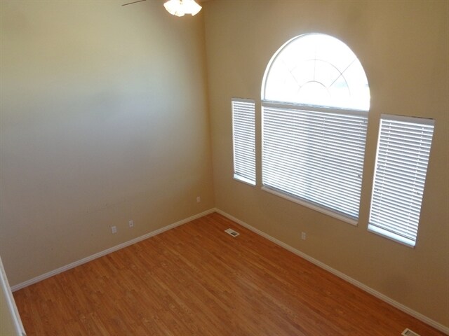 Foto del edificio - 6359 W Liza Ln