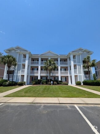 Building Photo - 627 Waterway Village Blvd