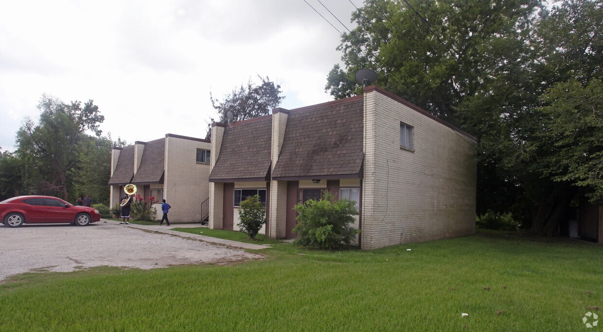 Foto del edificio - 3350 La-1 Hwy S