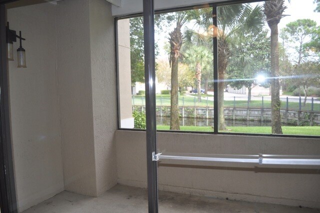 Building Photo - 400 Timberwalk Ct