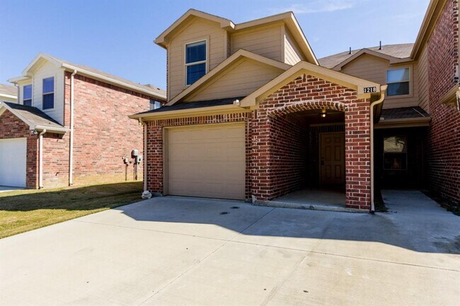 Foto del edificio - 1208 Bayfield Dr