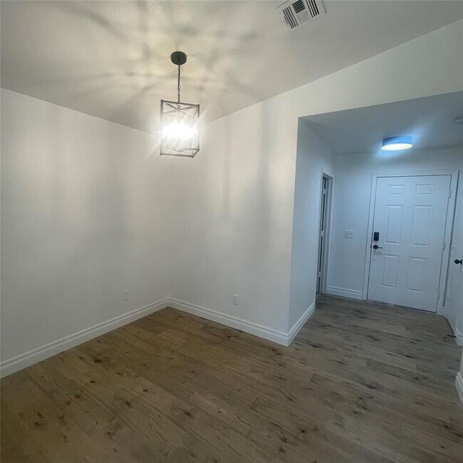 Foto del edificio - 1816 NW 146th St
