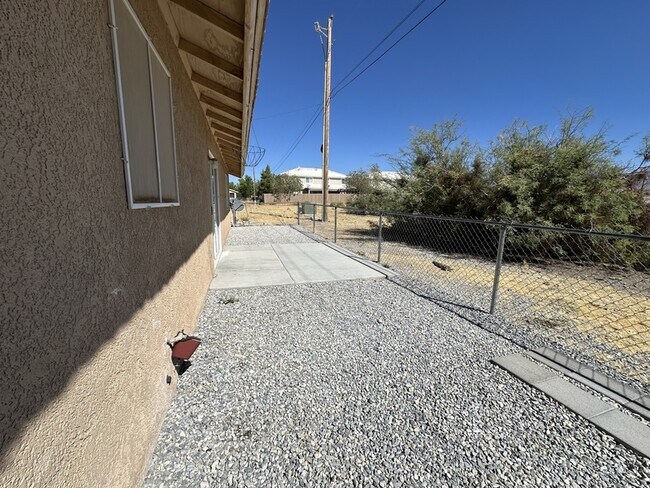 Building Photo - 1081 Jubilee Ct