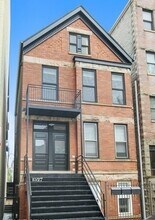 Building Photo - 1527 W Haddon Ave