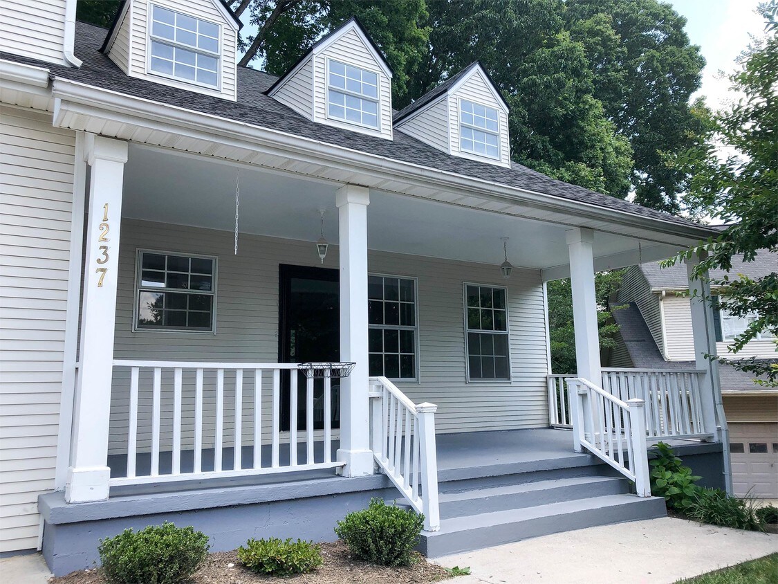 Foto principal - 1237 Edenbridge Way