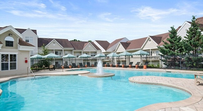 Foto del edificio - Kinwood Apartments