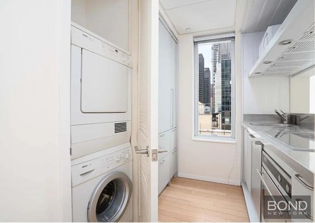 Foto del edificio - 1 bedroom in New York NY 10036