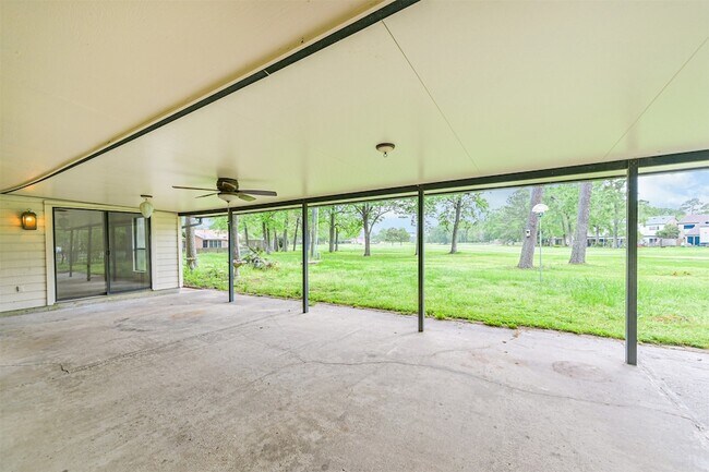 Building Photo - 16040 Dunes Dr